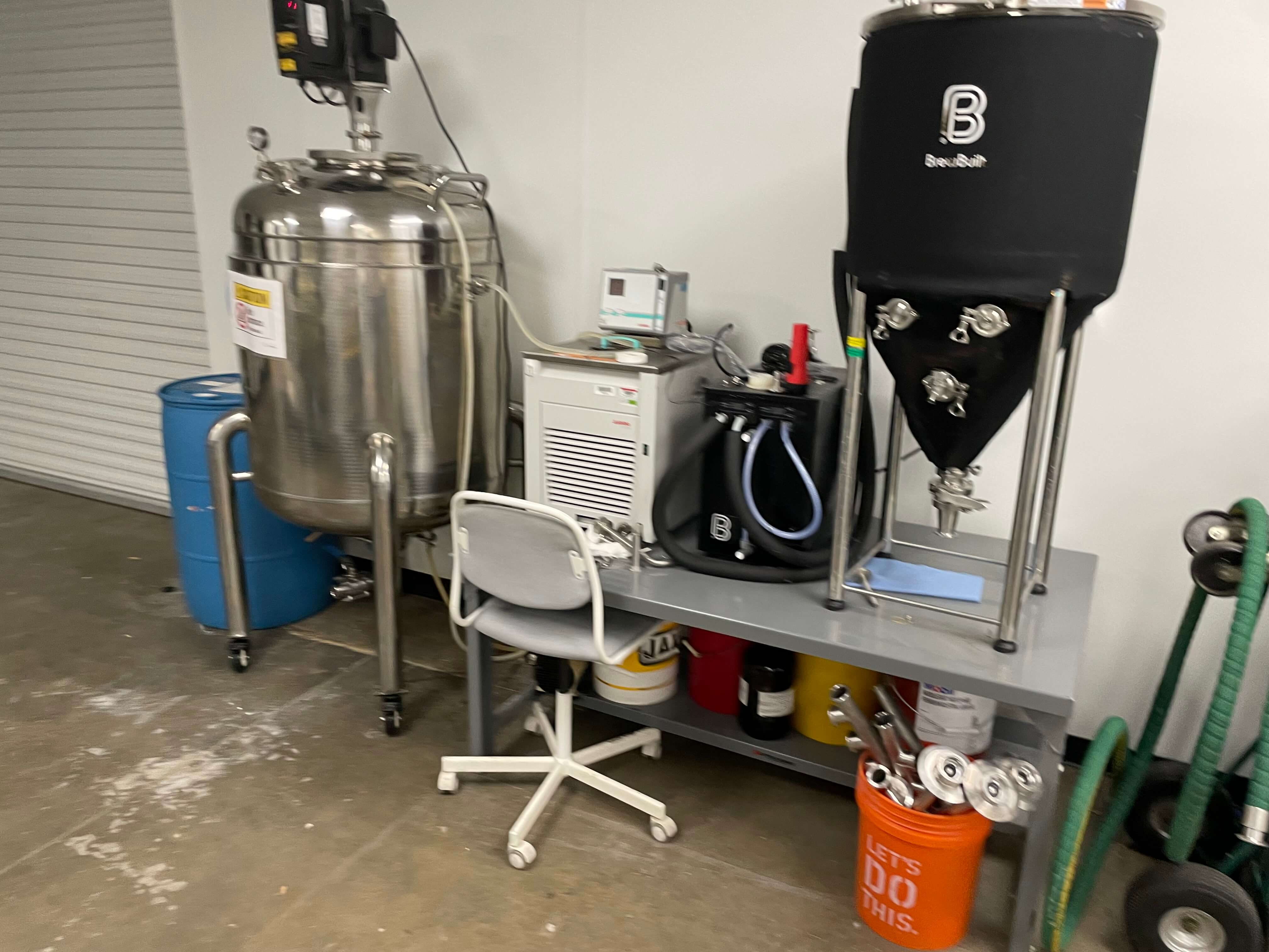 Reactor vessels and processing equipment for off-grid systems